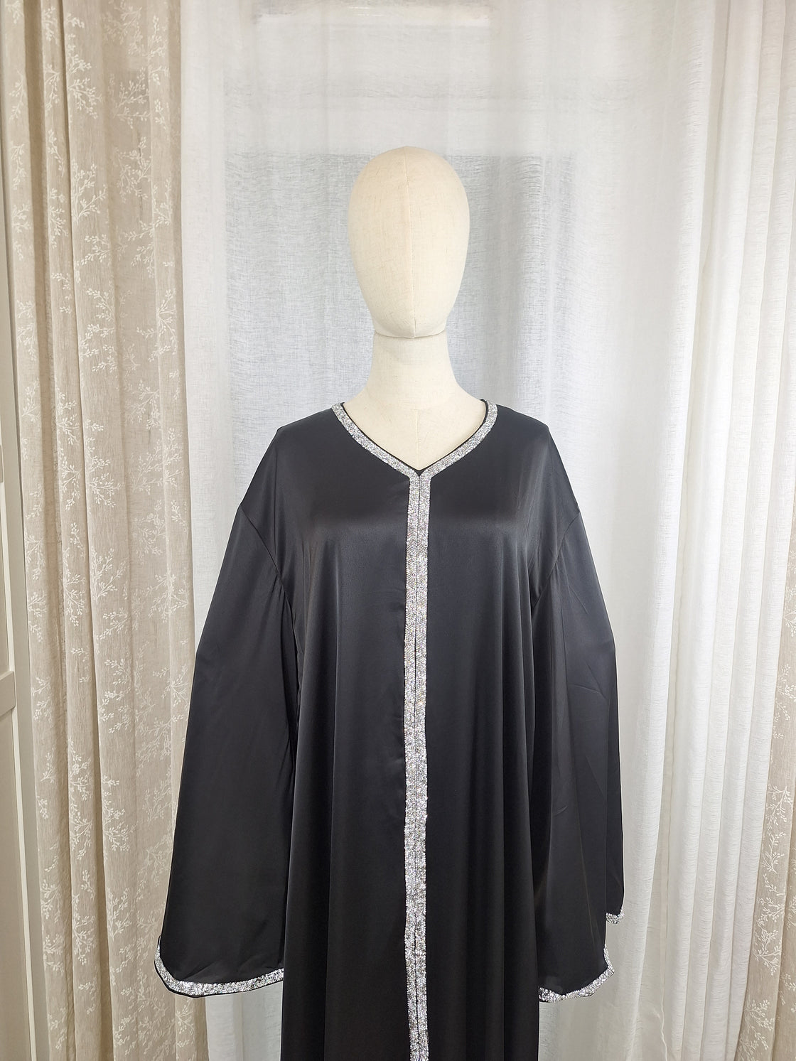Abaya Élégance Noire