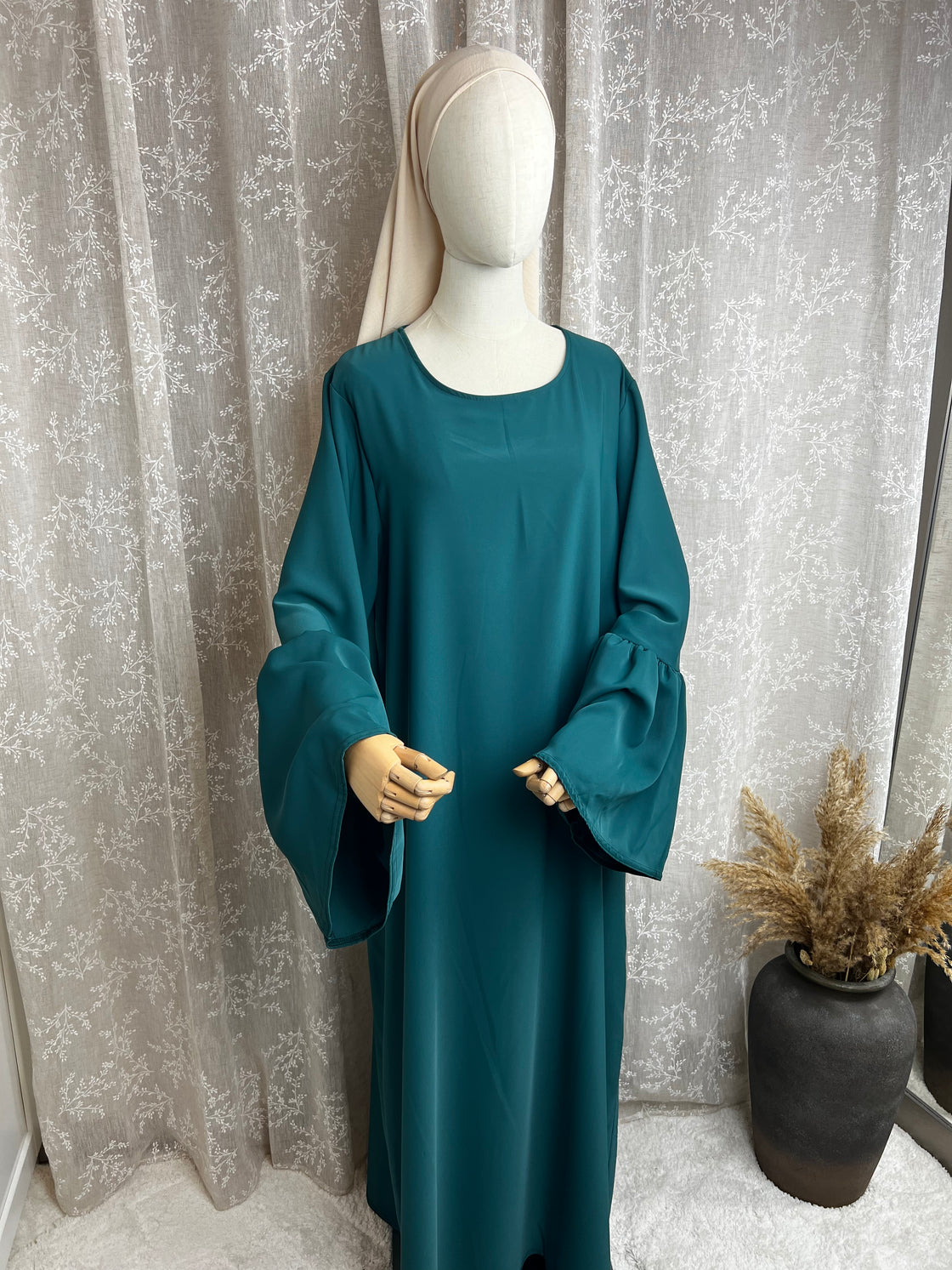 Abaya selma