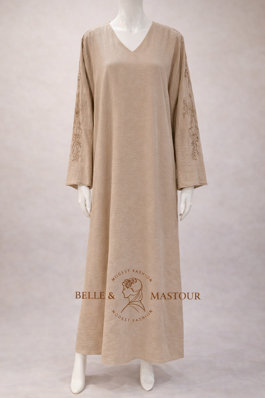 Robe brodée
